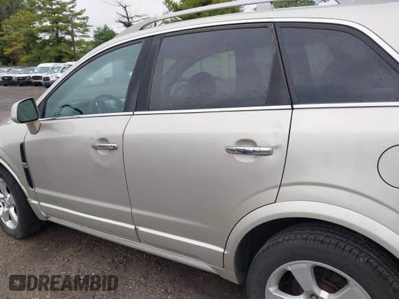 2014 Chevrolet Captiva Sport LTZ с VIN 3GNAL4EK7ES527442, выставлен на аукционе IAAI как лот 43307318 с пробегом 127 759 миль миль и . История ставок и продаж доступна на DreamBid. Изображение 6.