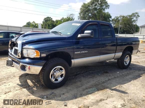 2005 Dodge 2500 SLT with VIN 3D7KS28D85G827792, listed as a Copart auction lot 66880275 with 138,672 mi miles and Salvage title. Bid and sale history available at DreamBid. Image 1.