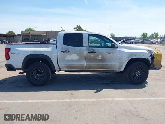 2024 Chevrolet Colorado 4WD Trail Boss с VIN 1GCPTEEK5R1227320, выставлен на аукционе IAAI как лот 42105370 с пробегом 6 725 миль миль и . История ставок и продаж доступна на DreamBid. Изображение 14.