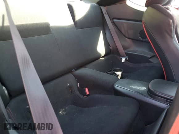 2013 Scion FR-S z VIN JF1ZNAA12D1718838, wystawiony jako Copart lot #85689585 z przebiegiem 93 762 mil mil oraz Czysty tytuł • Clean title. Historia ofert i sprzedaży dostępna na DreamBid. Obrazek 10.