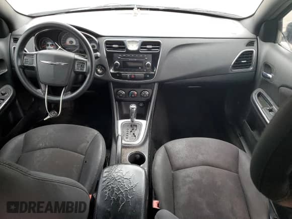 2014 Chrysler 200 LX with VIN 1C3CCBAB2EN211523, listed as a Copart auction lot 67131705 with 150,293 mi miles and Salvage title. Bid and sale history available at DreamBid. Image 8.