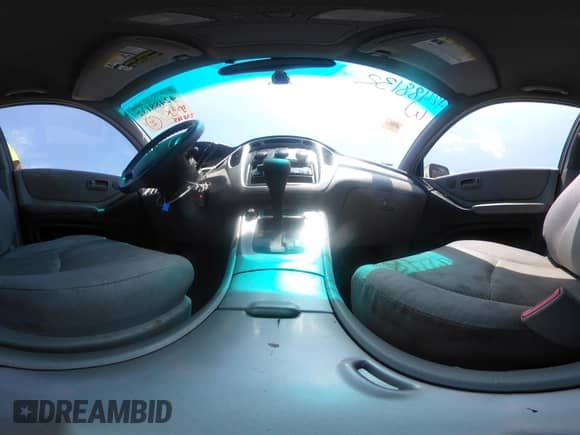 2005 Toyota Highlander с VIN JTEGP21AX50062263, выставлен на аукционе IAAI как лот 42488132 с пробегом 235 168 миль миль и . История ставок и продаж доступна на DreamBid. Изображение 19.