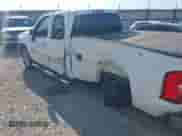 2013 Chevrolet Silverado 1500 LT z VIN 1GCRCSE06DZ256714, wystawiony jako IAAI lot #43160510 z przebiegiem 95 035 mil mil oraz . Historia ofert i sprzedaży dostępna na DreamBid. Obrazek 17.