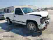 1996 Chevrolet Silverado 1500 with VIN 1GCEC14W0TZ130166, listed as a Copart auction lot 80918325 with 236,029 mi miles and Salvage title. Bid and sale history available at DreamBid. Image 4.