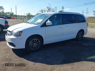 2017 Dodge Grand Caravan GT с VIN 2C4RDGEG3HR639114, выставлен на аукционе IAAI как лот 43288589 с пробегом 166 905 миль миль и . История ставок и продаж доступна на DreamBid. Изображение 2.