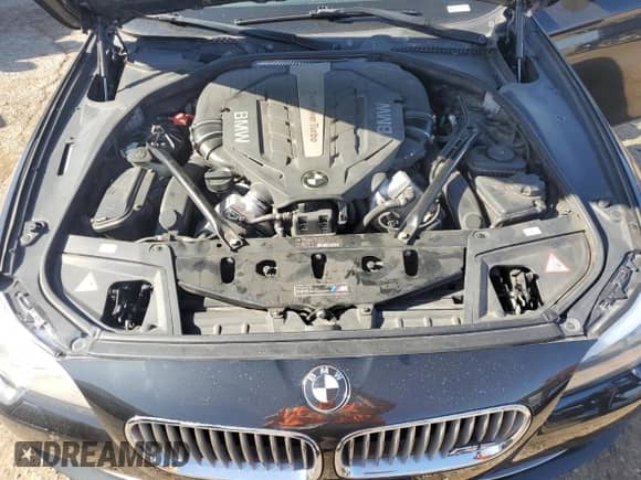 2012 BMW 5 Series 550i xDrive with VIN WBAFU9C5XCC787517, listed as a Copart auction lot 64578065 with 106,354 mi miles and Clean title. Bid and sale history available at DreamBid. Image 11.