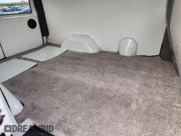 2003 Chevrolet Astro Cargo с VIN 1GCDL19X43B131911, выставлен на аукционе Copart как лот 86710215 с пробегом 167 071 миль миль и Чистый • Clean title. История ставок и продаж доступна на DreamBid. Изображение 10.