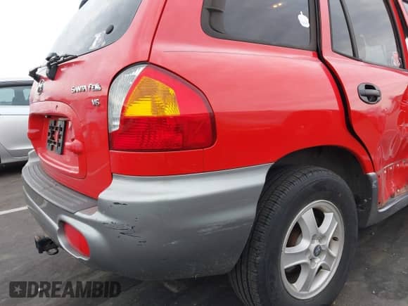 2004 Hyundai Santa Fe GLS с VIN KM8SC13D54U737192, выставлен на аукционе IAAI как лот 43079988 с пробегом 208 616 миль миль и . История ставок и продаж доступна на DreamBid. Изображение 12.