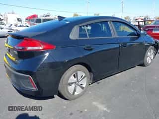 2019 Hyundai Ioniq Blue z VIN KMHC65LC9KU140327, wystawiony jako IAAI lot #43495646 z przebiegiem 204 157 mil mil oraz . Historia ofert i sprzedaży dostępna na DreamBid. Obrazek 4.