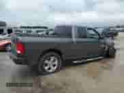 2019 Ram 1500 Express z VIN 1C6RR6FGXKS600589, wystawiony jako Copart lot #68422085 z przebiegiem 56 010 mil mil oraz Szkoda całkowita • Salvage title. Historia ofert i sprzedaży dostępna na DreamBid. Obrazek 3.