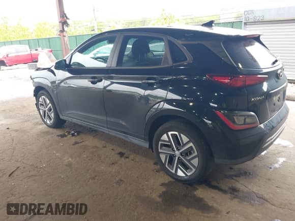 2022 Hyundai Kona SEL z VIN KM8K33AG7NU156867, wystawiony jako IAAI lot #42264472 z przebiegiem 26 042 mil mil oraz . Historia ofert i sprzedaży dostępna na DreamBid. Obrazek 3.
