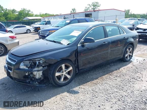 2012 Chevrolet Malibu 1LS с VIN 1G1ZB5E09CF177910, выставлен на аукционе IAAI как лот 42478899 с пробегом 137 106 миль миль и . История ставок и продаж доступна на DreamBid. Изображение 2.