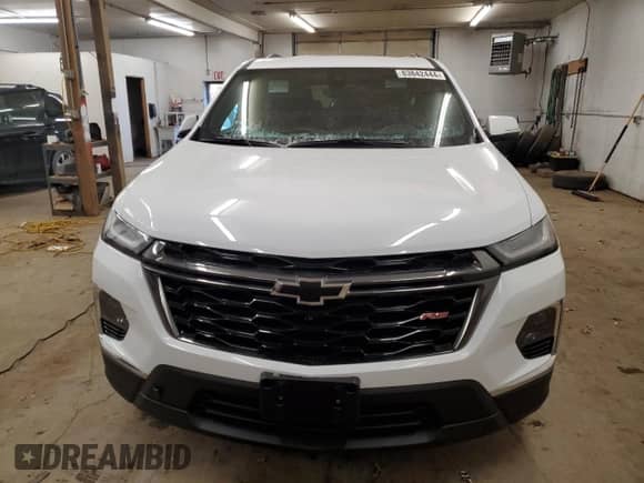 2024 Chevrolet Traverse with VIN 1GNETYKW3RJ133301, listed as a Copart auction lot 83842444 with 14,963 mi miles and Salvage title. Bid and sale history available at DreamBid. Image 5.
