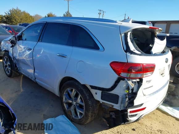 2017 Kia Sorento SXL z VIN 5XYPK4A5XHG314075, wystawiony jako IAAI lot #41368155 z przebiegiem 111 512 mil mil oraz . Historia ofert i sprzedaży dostępna na DreamBid. Obrazek 3.