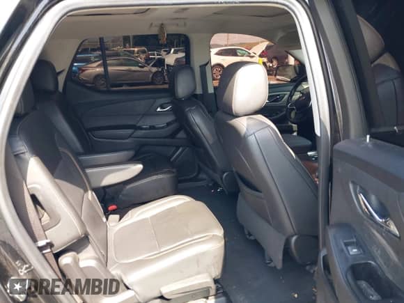 2021 Chevrolet Traverse LT с VIN 1GNERHKW2MJ203068, выставлен на аукционе IAAI как лот 42622956 с пробегом 169 856 миль миль и . История ставок и продаж доступна на DreamBid. Изображение 8.