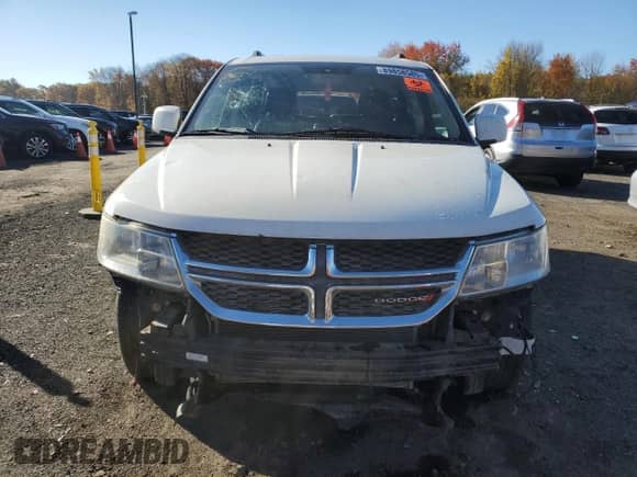 2012 Dodge Journey Crew with VIN 3C4PDDDGXCT288554, listed as a Copart auction lot 89858585 with 189,117 mi miles and Clean title. Bid and sale history available at DreamBid. Image 5.