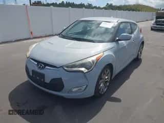 2015 Hyundai Veloster with VIN KMHTC6AD6FU222998, listed as a IAAI auction lot 43494362 with 189,951 mi miles and . Bid and sale history available at DreamBid. Image 2.