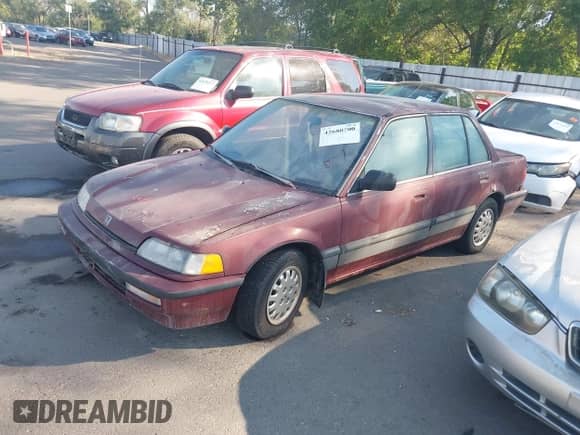 1991 Honda Civic z VIN 1HGED3652ML079482, wystawiony jako IAAI lot #42680700 z przebiegiem 202 663 mil mil oraz . Historia ofert i sprzedaży dostępna na DreamBid. Obrazek 2.
