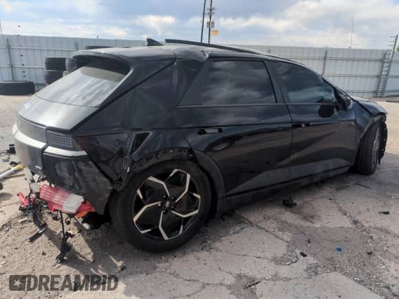 2024 Hyundai Ioniq 5 SEL with VIN KM8KNDDF3RU335867, listed as a Copart auction lot 61070275 with 4,163 mi miles and Salvage title. Bid and sale history available at DreamBid. Image 3.