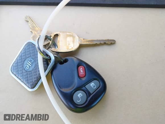 2005 Chevrolet Suburban LS с VIN 1GNEC16Z75J206837, выставлен на аукционе IAAI как лот 42826024 с пробегом 219 805 миль миль и . История ставок и продаж доступна на DreamBid. Изображение 11.