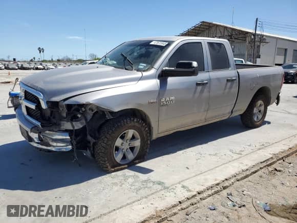 2023 Ram 1500 Tradesman z VIN 1C6RR7FT5PS537475, wystawiony jako Copart lot #47872045 z przebiegiem 46 382 mil mil oraz Szkoda całkowita • Salvage title. Historia ofert i sprzedaży dostępna na DreamBid. Obrazek 1.