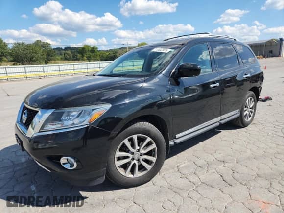 2013 Nissan Pathfinder SL z VIN 5N1AR2MMXDC613634, wystawiony jako Copart lot #71002365 z przebiegiem 166 502 mil mil oraz Czysty tytuł • Clean title. Historia ofert i sprzedaży dostępna na DreamBid. Obrazek 1.