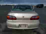 2004 Chevrolet Malibu Classic z VIN 1G1ND52F84M523170, wystawiony jako Copart lot #55119765 z przebiegiem 133 153 mil mil oraz Szkoda całkowita • Salvage title. Historia ofert i sprzedaży dostępna na DreamBid. Obrazek 6.