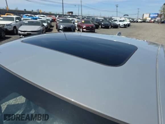 2024 Honda Accord EX-L z VIN 1HGCY2F62RA022748, wystawiony jako Copart lot #90874655 z przebiegiem 15 832 mil mil oraz Szkoda całkowita • Salvage title. Historia ofert i sprzedaży dostępna na DreamBid. Obrazek 13.