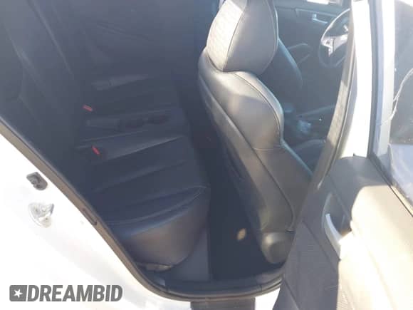 2016 Hyundai Veloster Turbo с VIN KMHTC6AE8GU273333, выставлен на аукционе IAAI как лот 43472469 с пробегом 111 089 миль миль и . История ставок и продаж доступна на DreamBid. Изображение 8.