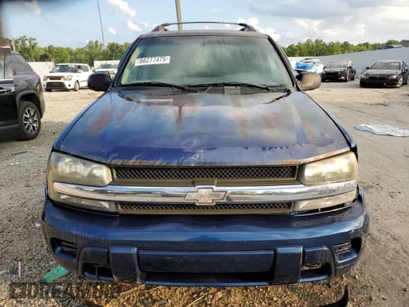 2003 Chevrolet TrailBlazer EXT LT z VIN 1GNET16S636154104, wystawiony jako Copart lot #66277475 z przebiegiem 235 858 mil mil oraz Nie do naprawy • Non repairable. Historia ofert i sprzedaży dostępna na DreamBid. Obrazek 5.