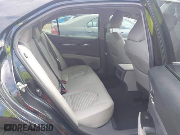 2019 Toyota Camry LE с VIN 4T1B11HK5KU253811, выставлен на аукционе IAAI как лот 43339157 с пробегом 88 176 миль миль и . История ставок и продаж доступна на DreamBid. Изображение 8.