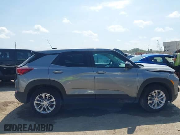 2025 Chevrolet TrailBlazer LS с VIN KL79MMSL7SB171651, выставлен на аукционе IAAI как лот 42604942 с пробегом 296 миль миль и . История ставок и продаж доступна на DreamBid. Изображение 13.