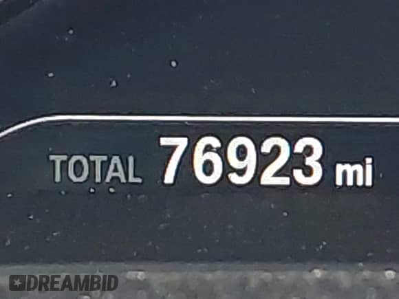 2018 BMW 5 Series M550i xDrive с VIN WBAJB9C5XJB286923, выставлен на аукционе IAAI как лот 42527301 с пробегом 76 923 миль миль и . История ставок и продаж доступна на DreamBid. Изображение 15.