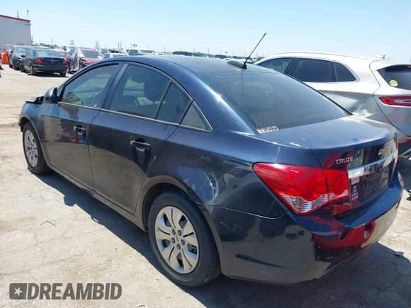 2016 Chevrolet Cruze LS с VIN 1G1PC5SH2G7221440, выставлен на аукционе IAAI как лот 42923054 с пробегом 132 871 миль миль и . История ставок и продаж доступна на DreamBid. Изображение 3.