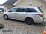 2012 Honda Odyssey LX with VIN 5FNRL5H22CB101919, listed as a Copart auction lot 82742425 with 157,279 mi miles and Clean title. Bid and sale history available at DreamBid. Image 2.