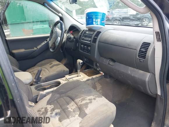 2005 Nissan Frontier SE with VIN 1N6AD06W15C464499, listed as a IAAI auction lot 42706923 with Not provided miles and . Bid and sale history available at DreamBid. Image 5.