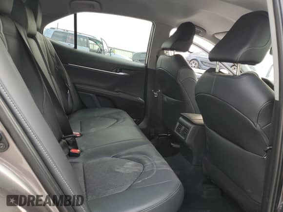 2023 Toyota Camry Hybrid XSE с VIN 4T1K31AK5PU056309, выставлен на аукционе Copart как лот 70047455 с пробегом 31 242 миль миль и Списание • Salvage title. История ставок и продаж доступна на DreamBid. Изображение 10.