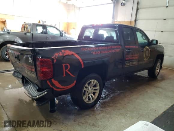 2018 Chevrolet Silverado 1500 LT с VIN 1GCVKREH3JZ188075, выставлен на аукционе Copart как лот 42830315 с пробегом 112 116 миль миль и Списание • Salvage title. История ставок и продаж доступна на DreamBid. Изображение 3.