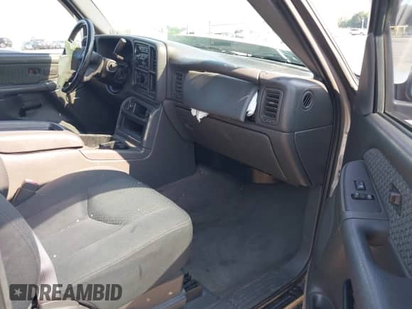 2004 Chevrolet Avalanche с VIN 3GNEC12T74G196540, выставлен на аукционе IAAI как лот 42586356 с пробегом 258 493 миль миль и . История ставок и продаж доступна на DreamBid. Изображение 5.