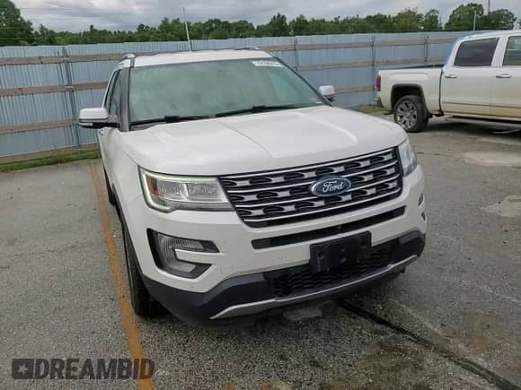2017 Ford Explorer Limited z VIN 1FM5K8F8XHGC35774, wystawiony jako Copart lot #70104315 z przebiegiem 109 548 mil mil oraz Czysty tytuł • Clean title. Historia ofert i sprzedaży dostępna na DreamBid. Obrazek 14.