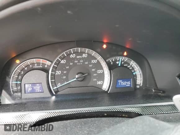 2013 Toyota Camry XLE with VIN 4T1BK1FK0DU526768, listed as a Copart auction lot 82283525 with 175,046 mi miles and Salvage title. Bid and sale history available at DreamBid. Image 9.