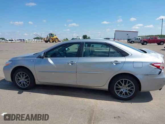 2016 Toyota Camry XLE с VIN 4T1BD1FK7GU200593, выставлен на аукционе IAAI как лот 43100803 с пробегом 91 017 миль миль и . История ставок и продаж доступна на DreamBid. Изображение 14.