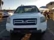 2006 Honda Pilot EX z VIN 5FNYF28416B019722, wystawiony jako Copart lot #86828145 z przebiegiem 166 810 mil mil oraz Czysty tytuł • Clean title. Historia ofert i sprzedaży dostępna na DreamBid. Obrazek 5.