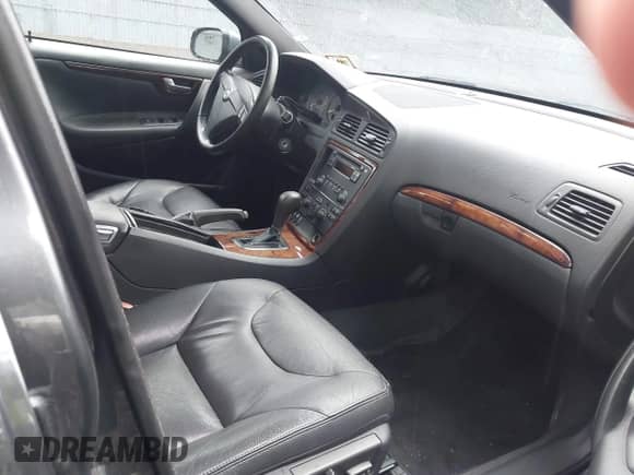 2007 Volvo S60 2.5L Turbo с VIN YV1RS592572622959, выставлен на аукционе IAAI как лот 43021608 с пробегом 155 710 миль миль и . История ставок и продаж доступна на DreamBid. Изображение 5.