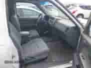 2001 Nissan Frontier SE Desert Runner с VIN 1N6ED26T01C307396, выставлен на аукционе IAAI как лот 42818050 с пробегом 202 334 миль миль и . История ставок и продаж доступна на DreamBid. Изображение 5.