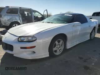 1998 Chevrolet Camaro Z28 с VIN 2G1FP22GXW2123526, выставлен на аукционе Copart как лот 88814015 с пробегом 91 718 миль миль и Списание • Salvage title. История ставок и продаж доступна на DreamBid. Изображение 1.
