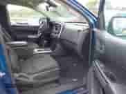 2020 Chevrolet Colorado 2WD LT z VIN 1GCHSCEA7L1109912, wystawiony jako IAAI lot #42506639 z przebiegiem 82 131 mil mil oraz . Historia ofert i sprzedaży dostępna na DreamBid. Obrazek 5.