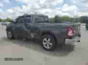 2018 Ram 1500 Big Horn z VIN 1C6RR7GG6JS311597, wystawiony jako Copart lot #70081125 z przebiegiem 130 472 mil mil oraz Szkoda całkowita • Salvage title. Historia ofert i sprzedaży dostępna na DreamBid. Obrazek 2.