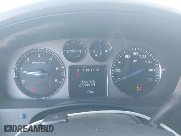 2007 Cadillac Escalade ESV with VIN 1GYFK66847R403337, listed as a IAAI auction lot 43421984 with 225,448 mi miles and . Bid and sale history available at DreamBid. Image 7.