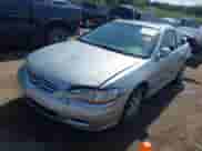 2002 Honda Accord EX с VIN 1HGCG22582A024834, выставлен на аукционе IAAI как лот 42540079 с пробегом 241 174 миль миль и . История ставок и продаж доступна на DreamBid. Изображение 2.